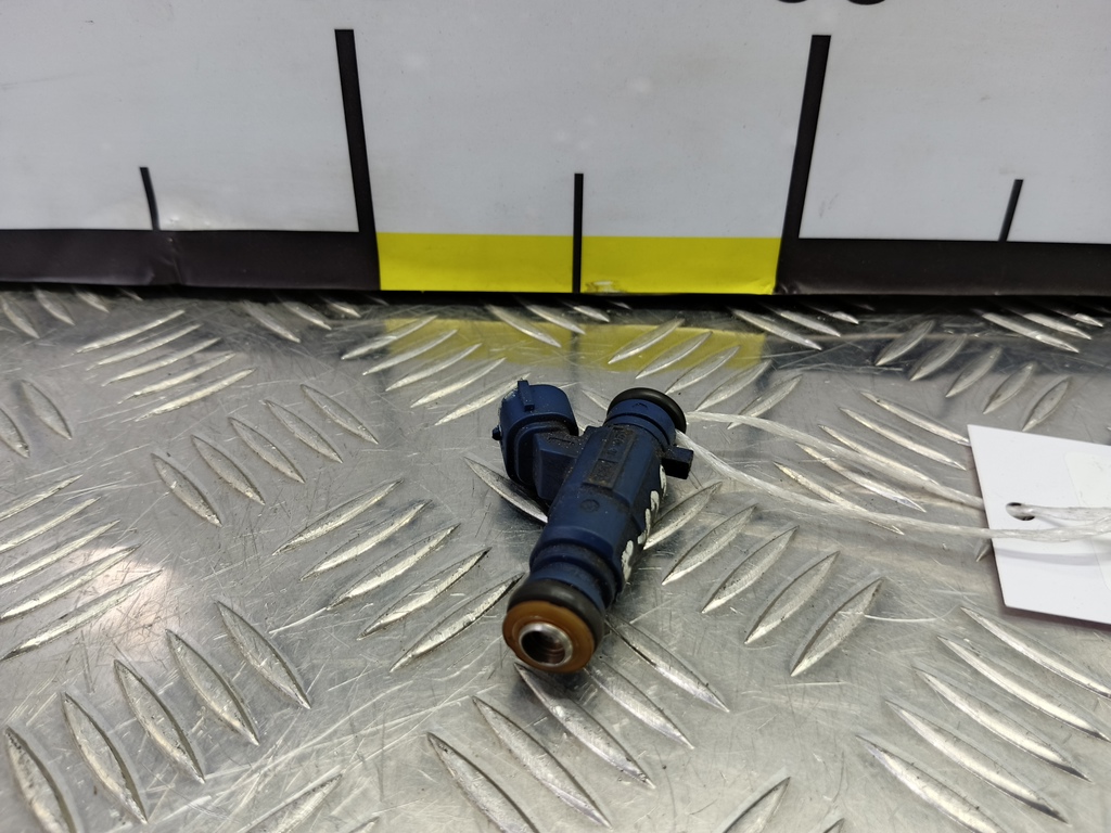 форсунка топливная Kia Ceed  353102B000, 630 рублей, Москва