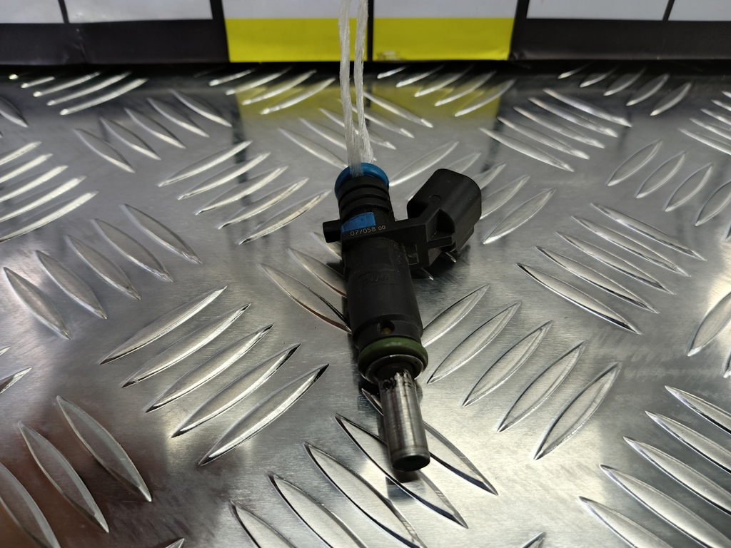 форсунка топливная CHEVROLET  ORLANDO  55562599, 520 рублей, Москва