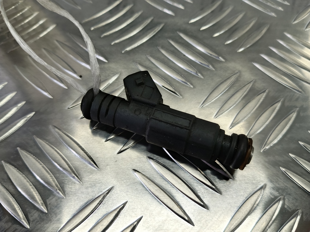 форсунка топливная Opel Zafira  90423762, 980 рублей, Москва