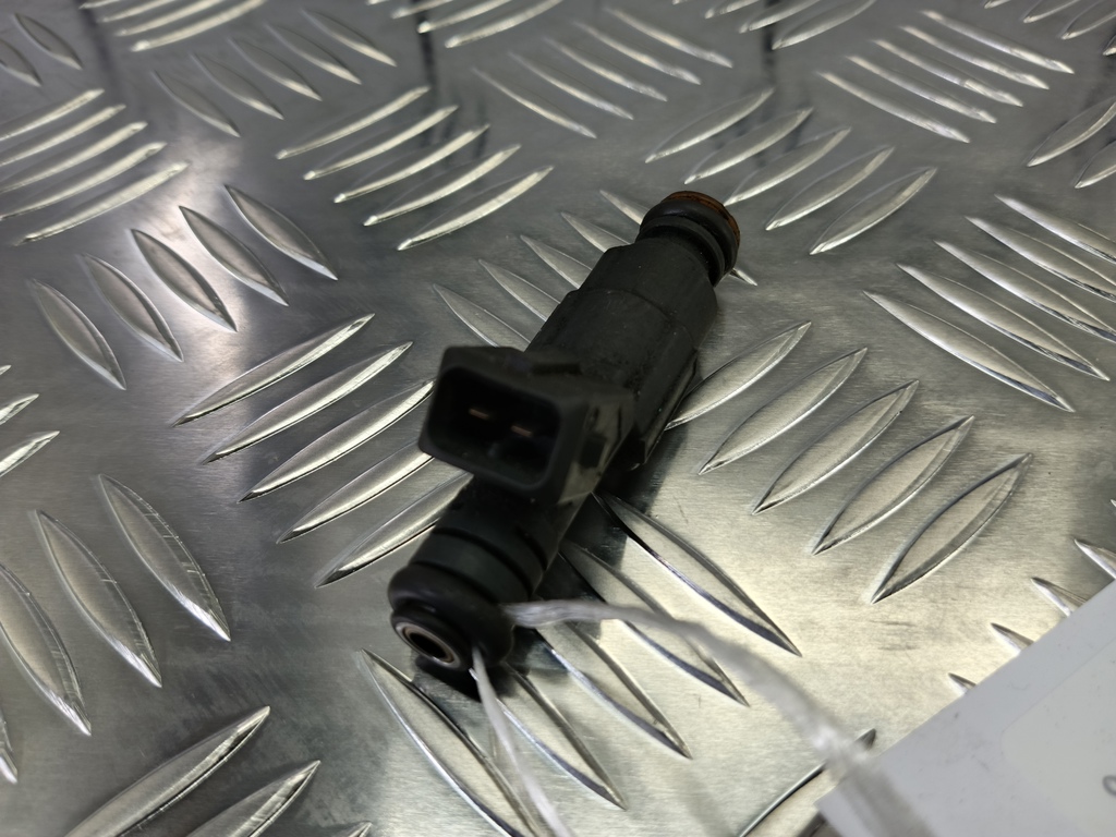 форсунка топливная Opel Zafira  90423762, 980 рублей, Москва