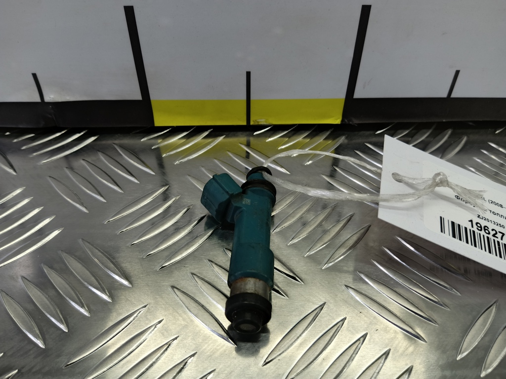 форсунка топливная MAZDA 3  ZJ2013250, 520 рублей, Москва