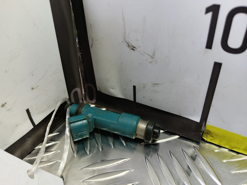 форсунка топливная MAZDA 3  ZJ2013250, 520 рублей, Москва