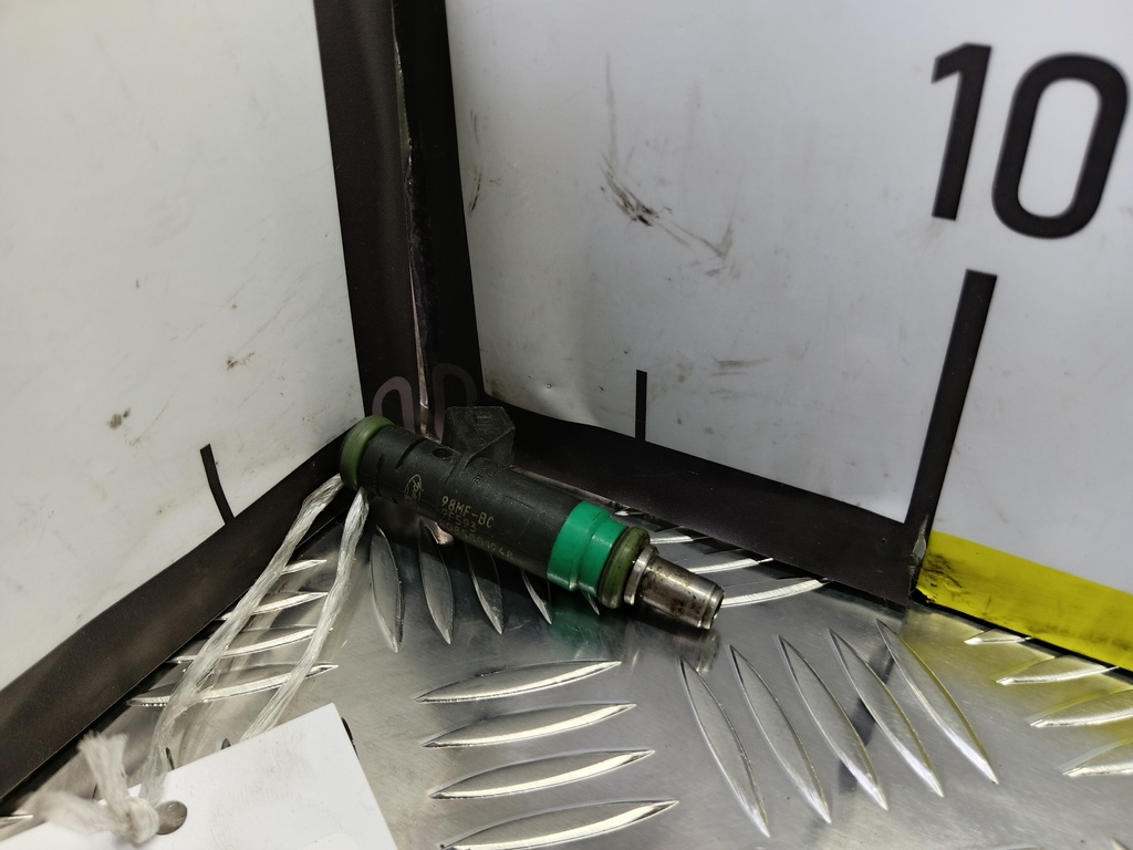 форсунка топливная FORD Focus  1429840, 750 рублей, Москва