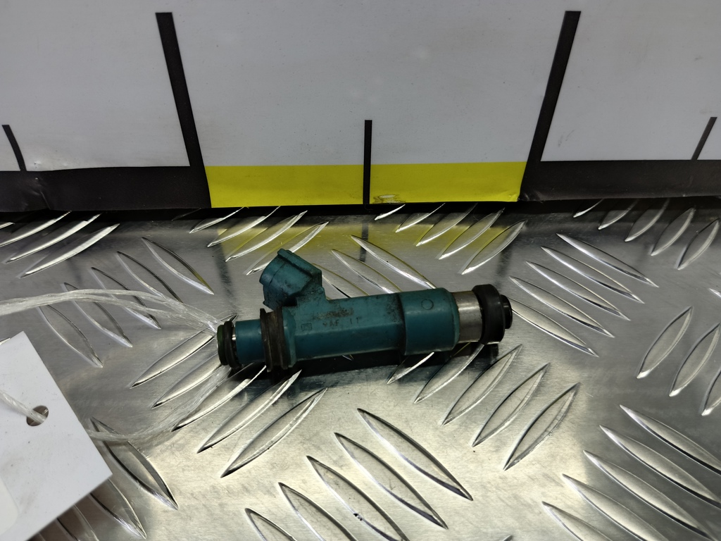 форсунка топливная MAZDA 3  ZJ2013250, 520 рублей, Москва