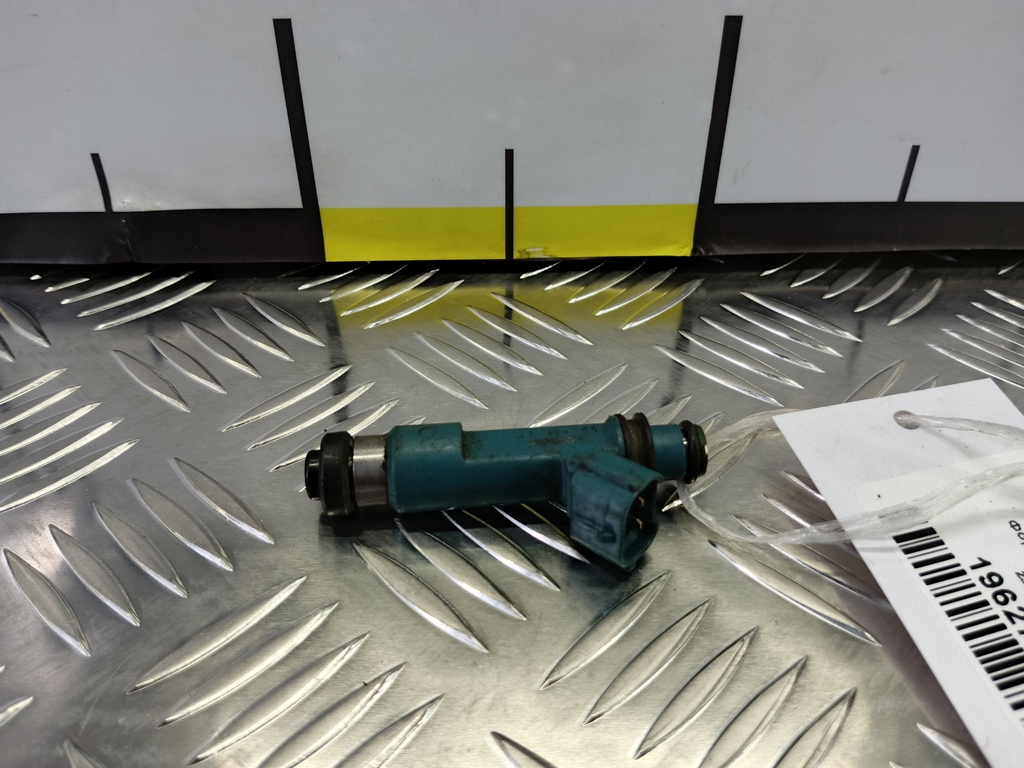 форсунка топливная MAZDA 3  ZJ2013250, 520 рублей, Москва