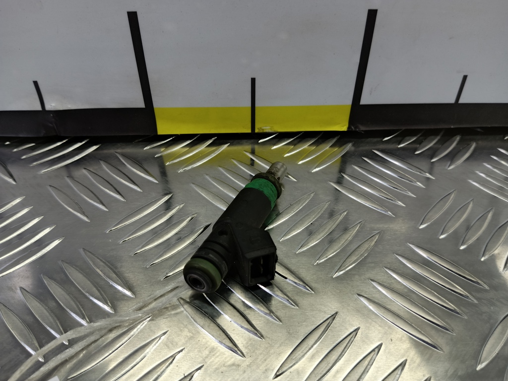 форсунка топливная FORD Focus  1429840, 750 рублей, Москва