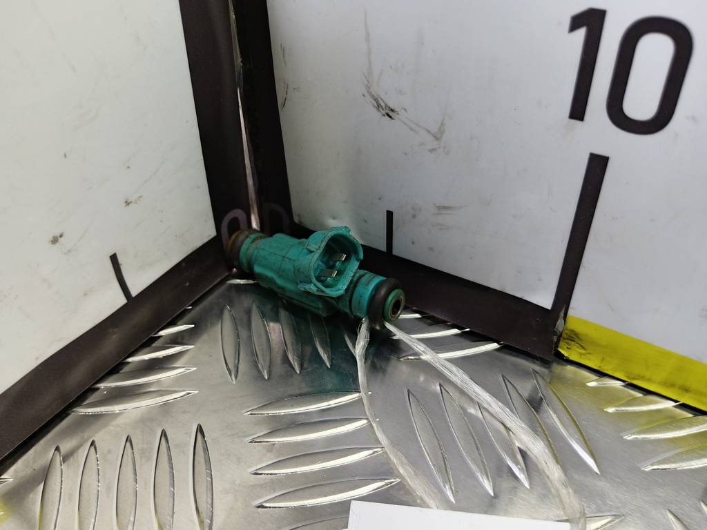 форсунка топливная Hyundai I20  3531003000, 630 рублей, Москва