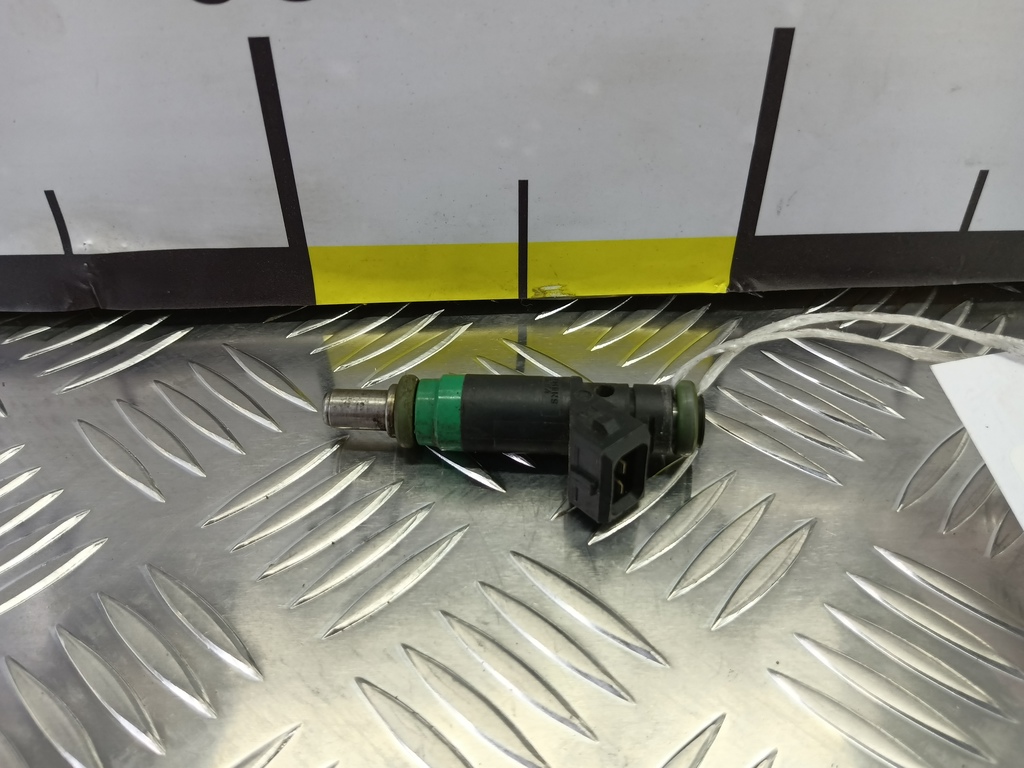 форсунка топливная FORD Focus  1429840, 750 рублей, Москва