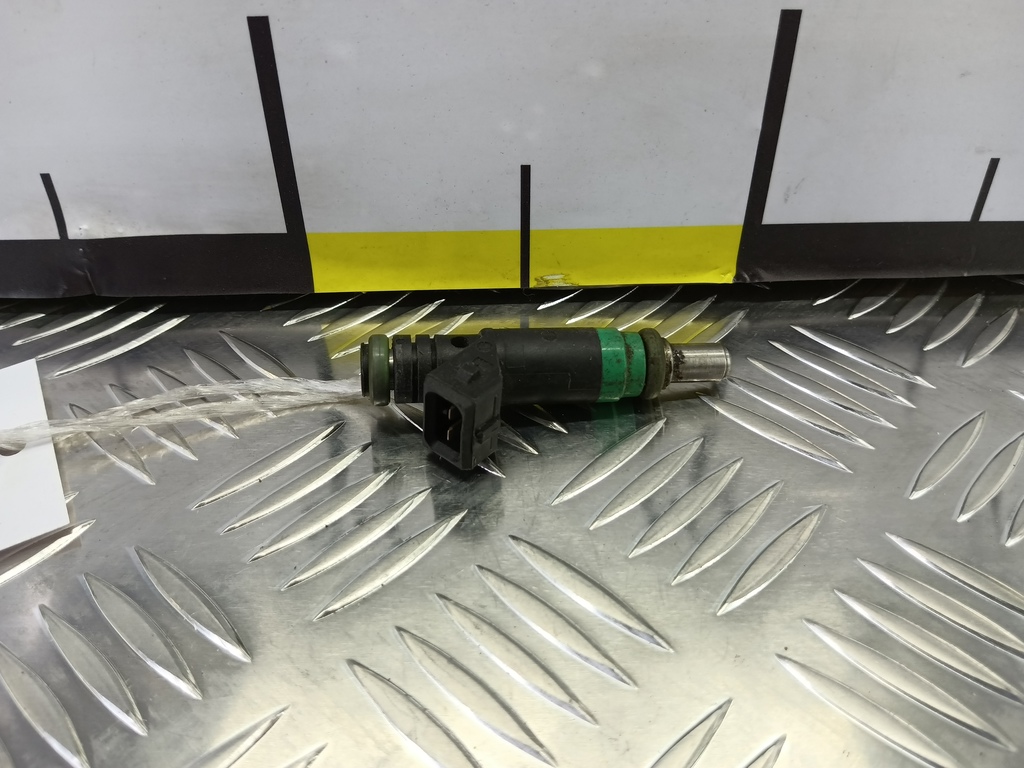 форсунка топливная FORD Focus  1429840, 750 рублей, Москва