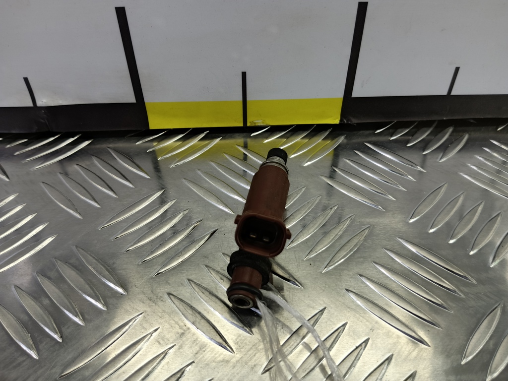 форсунка топливная SUZUKI LIANA  1571054G00, 630 рублей, Москва