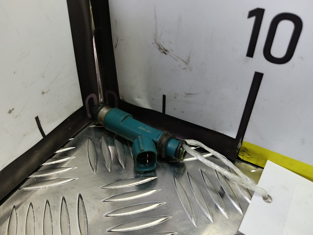 форсунка топливная MAZDA 3  ZJ2013250, 520 рублей, Москва