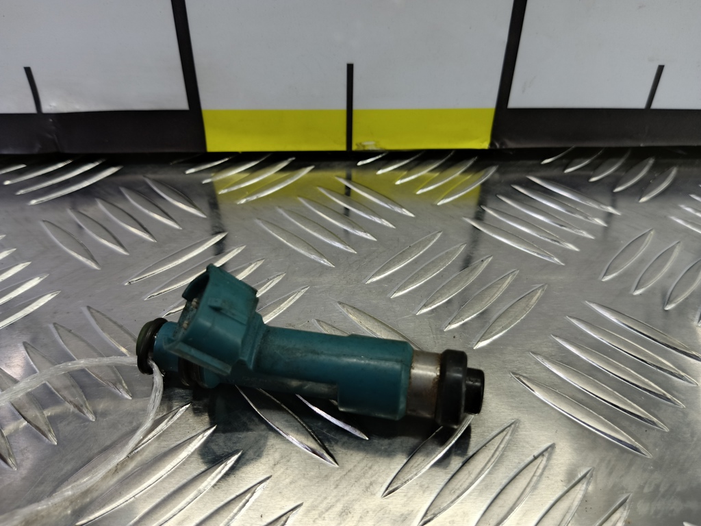 форсунка топливная MAZDA 3  ZJ2013250, 520 рублей, Москва