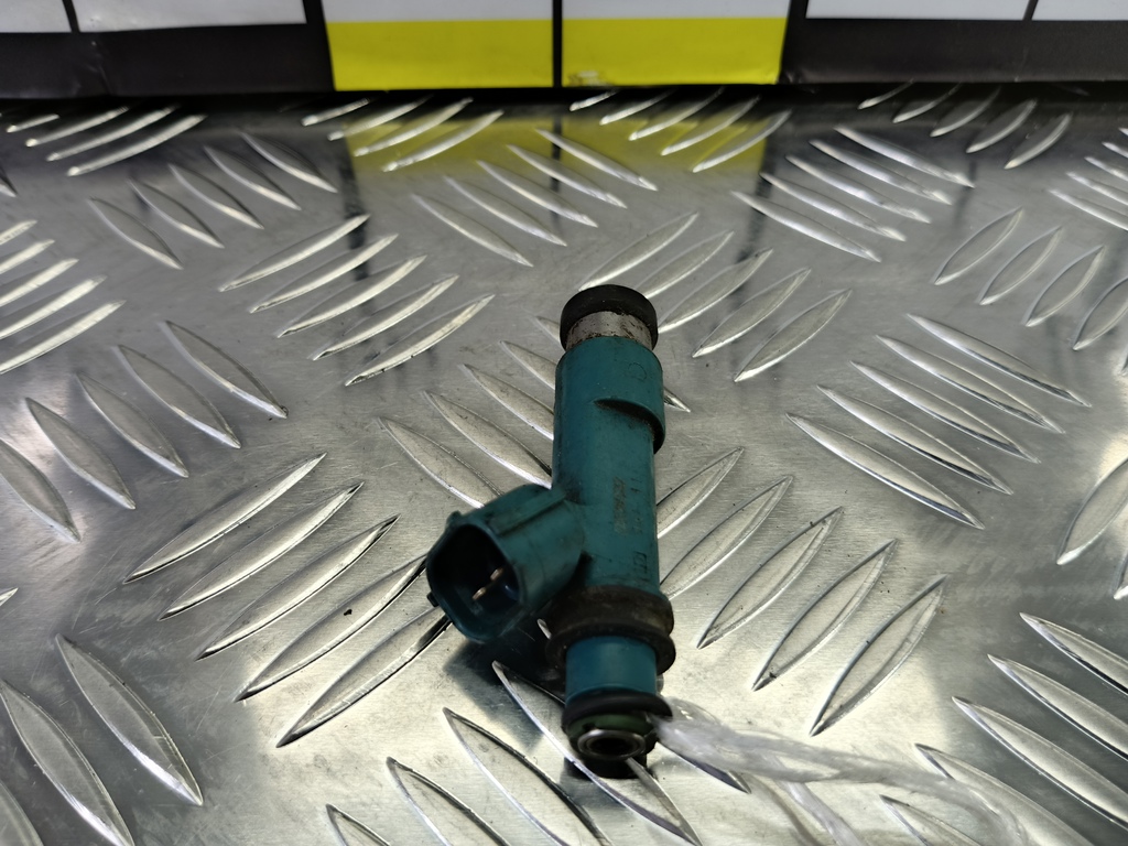 форсунка топливная MAZDA 3  ZJ2013250, 520 рублей, Москва