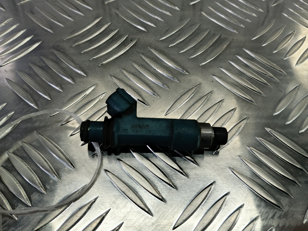 форсунка топливная MAZDA 3  ZJ2013250, 520 рублей, Москва