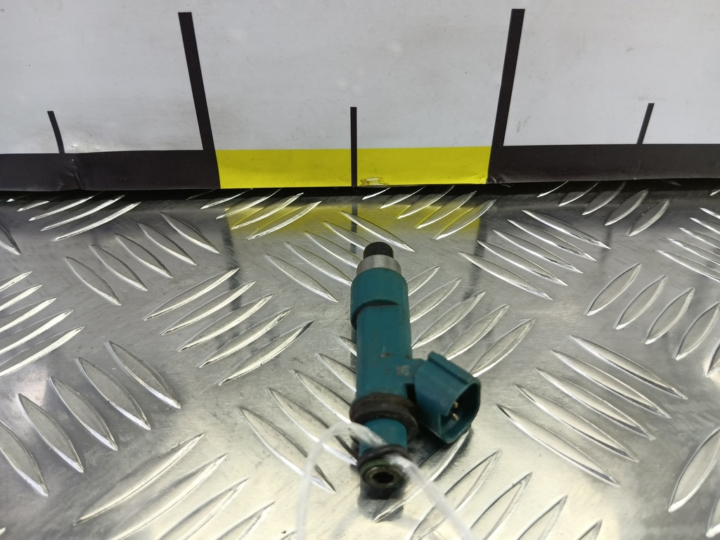 форсунка топливная MAZDA 3  ZJ2013250, 520 рублей, Москва