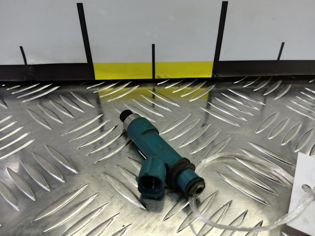 форсунка топливная MAZDA 3  ZJ2013250, 520 рублей, Москва