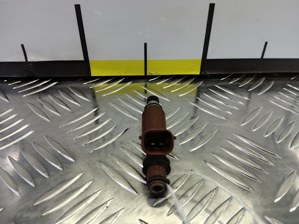 форсунка топливная SUZUKI LIANA  1571054G00, 630 рублей, Москва