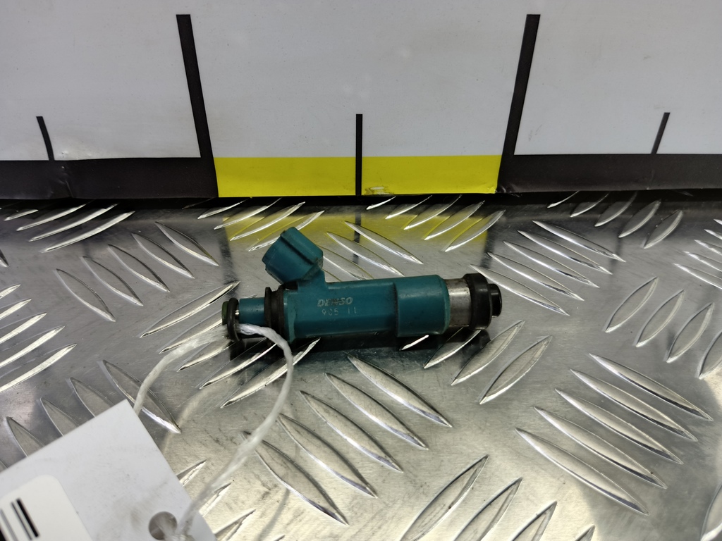 форсунка топливная MAZDA 3  ZJ2013250, 520 рублей, Москва