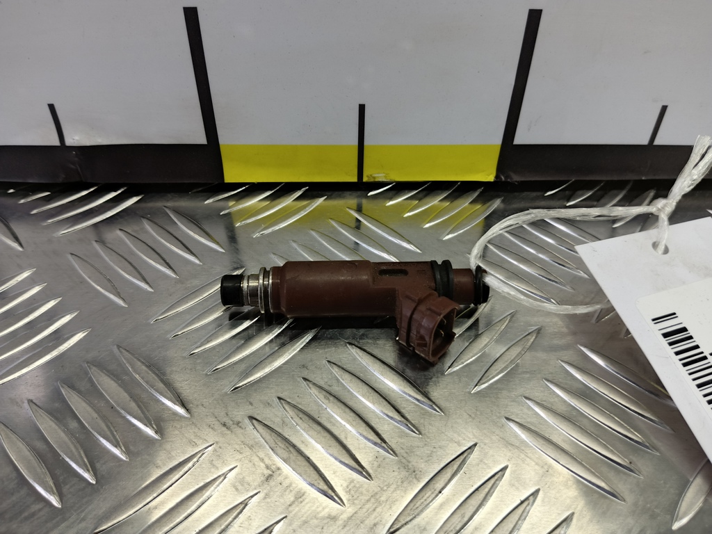 форсунка топливная SUZUKI LIANA  1571054G00, 630 рублей, Москва