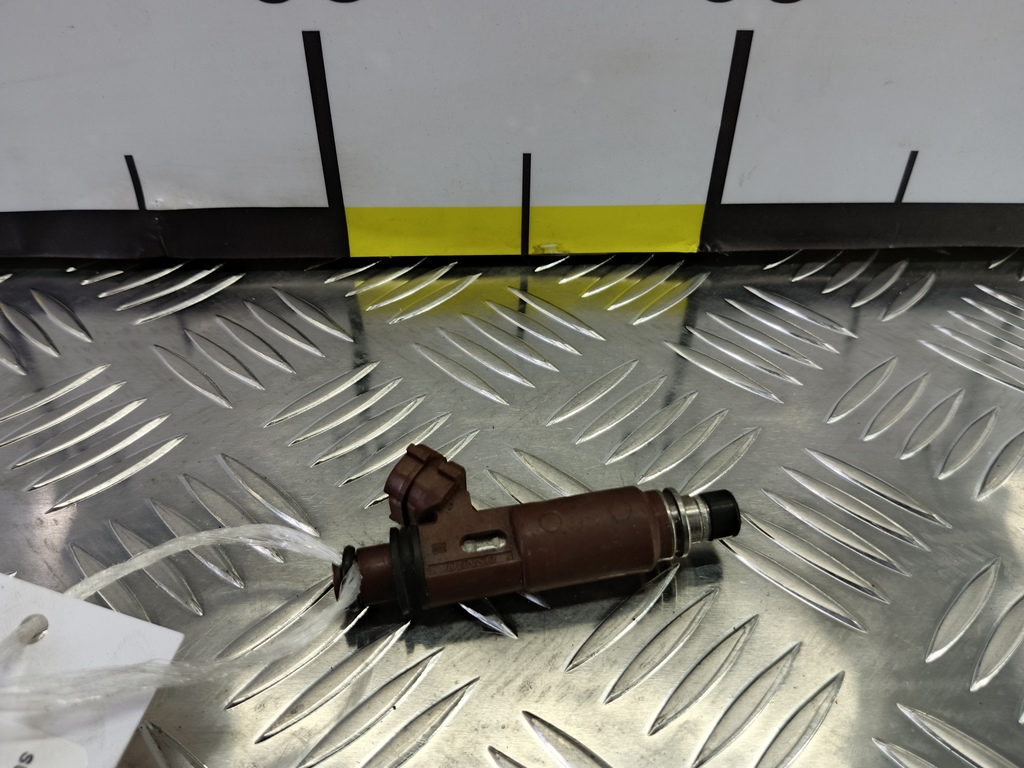 форсунка топливная SUZUKI LIANA  1571054G00, 630 рублей, Москва