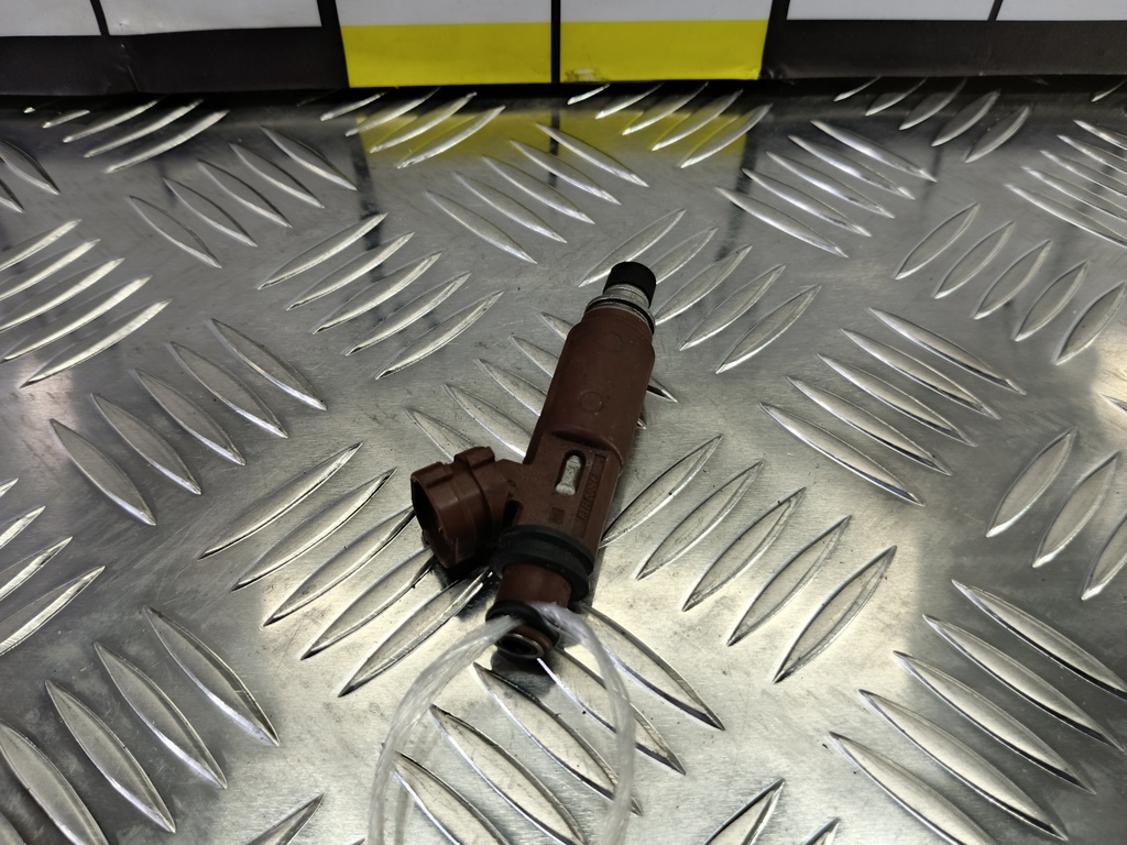 форсунка топливная SUZUKI LIANA  1571054G00, 630 рублей, Москва