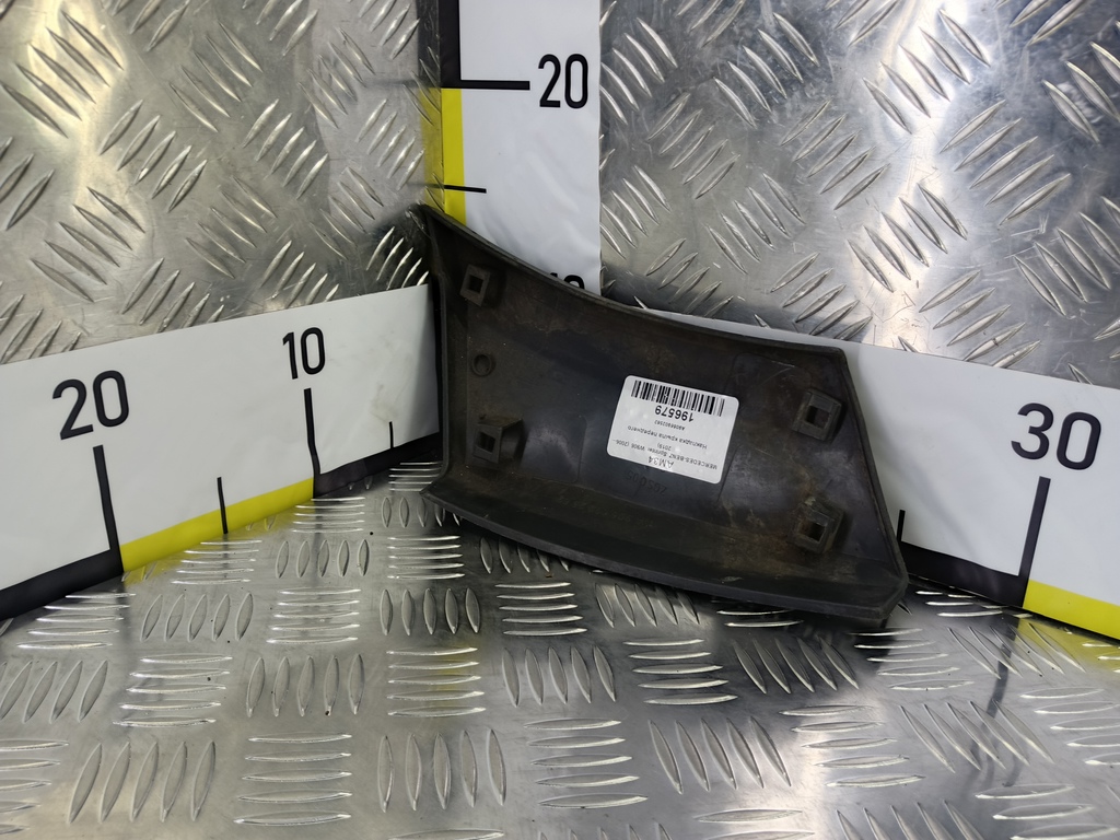 накладка крыла переднего MERCEDES-BENZ Sprinter  A9066902562, 1090 рублей, Москва