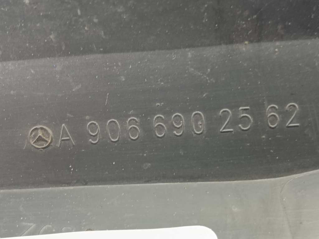 накладка крыла переднего MERCEDES-BENZ Sprinter  A9066902562, 1090 рублей, Москва