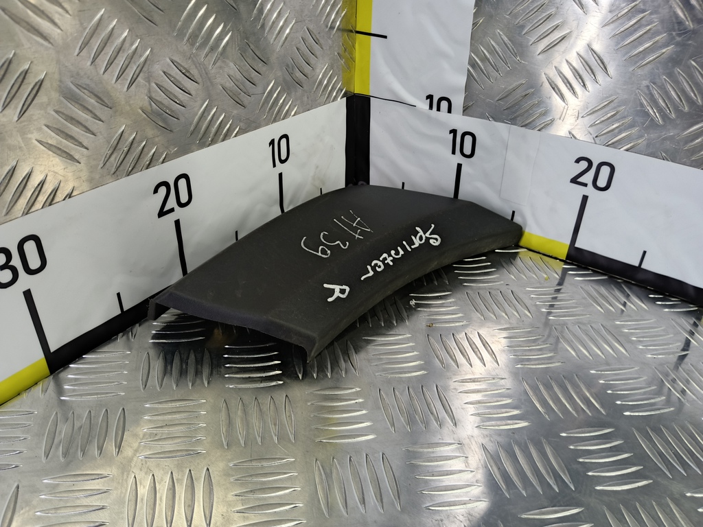 накладка крыла переднего MERCEDES-BENZ Sprinter  A9066904882, 980 рублей, Москва