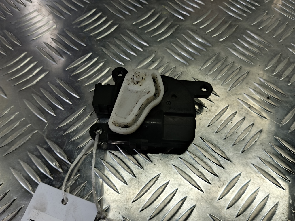 моторчик заслонки отопителя Hyundai Grand Starex  979424H000, 520 рублей, Москва