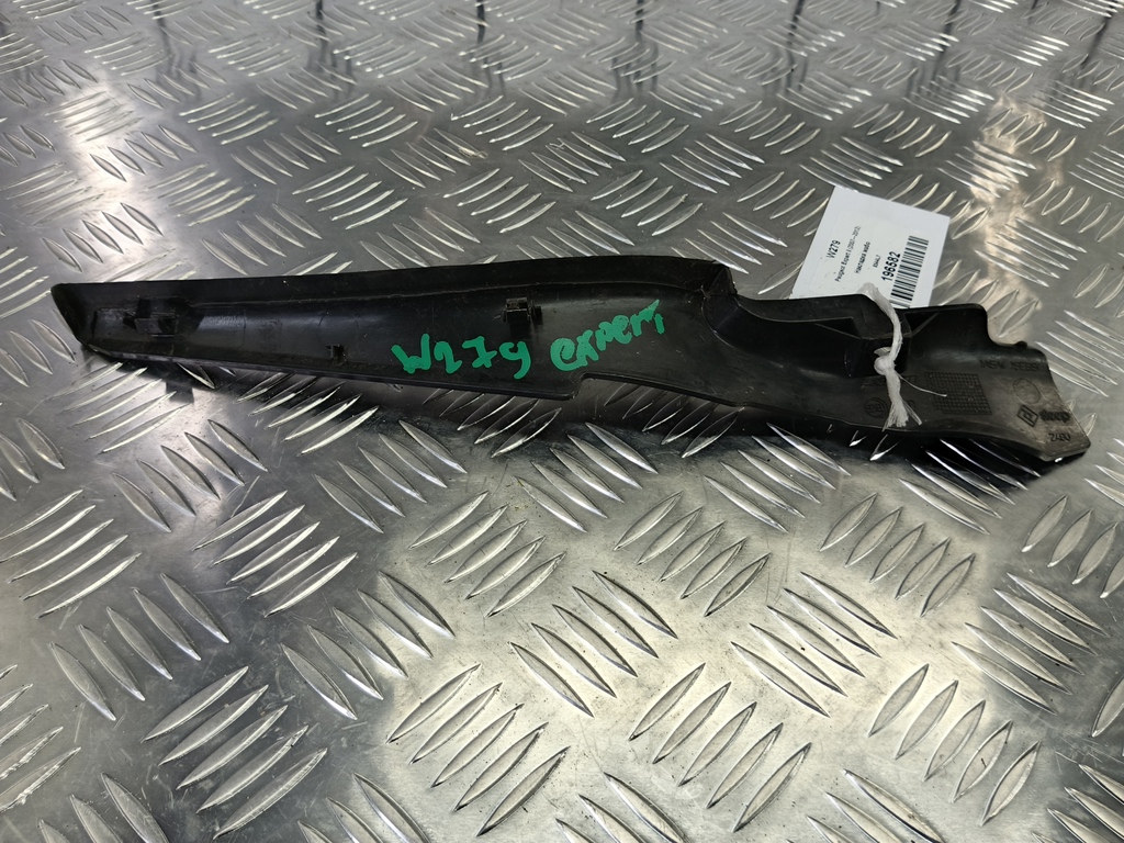 накладка жабо Peugeot Expert  8544L7, 1550 рублей, Москва