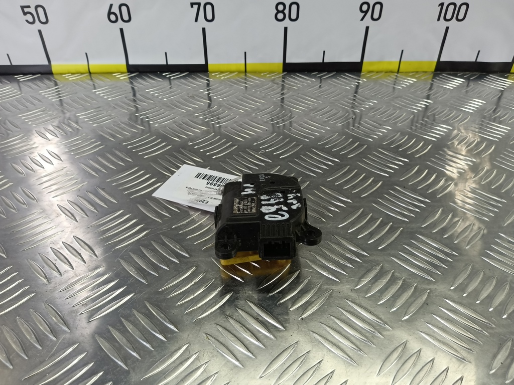 моторчик заслонки отопителя Hyundai Grand Starex  979414H000, 630 рублей, Москва