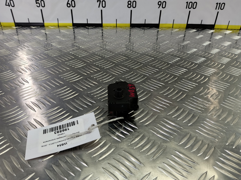 моторчик заслонки отопителя FORD Tourneo Connect  1786200, 520 рублей, Москва