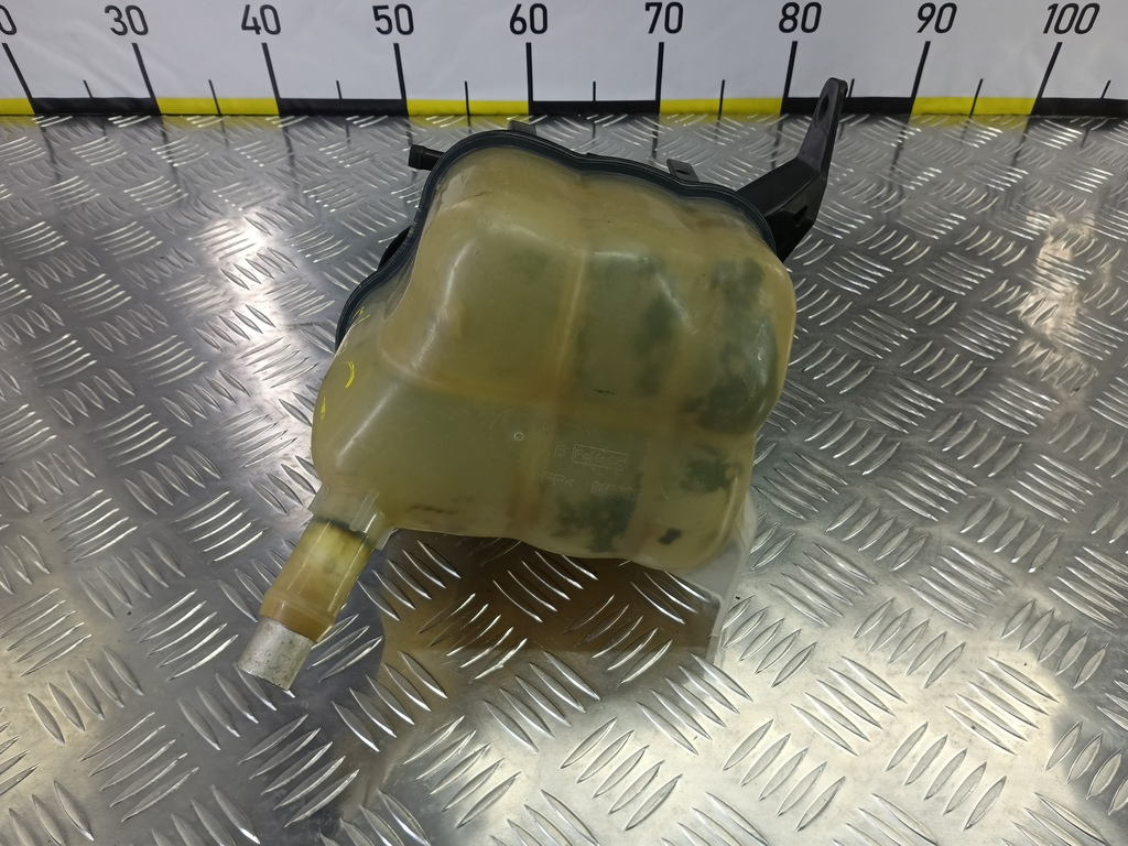 бачок расширительный FORD EXPLORER 3.5 4WD AT (290 л.с.)Explorer  V рестайлинг (2015—2018) Внедорожник AG1Z8A080S, 4430 рублей, Москва