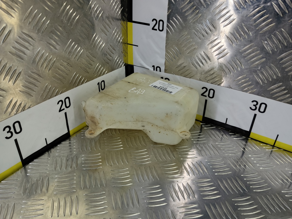 бачок расширительный SUZUKI Grand Vitara 2.0 4WD MT (140 л.с.)Grand Vitara  II (2005—2008) Внедорожник 1793165J00, 750 рублей, Москва