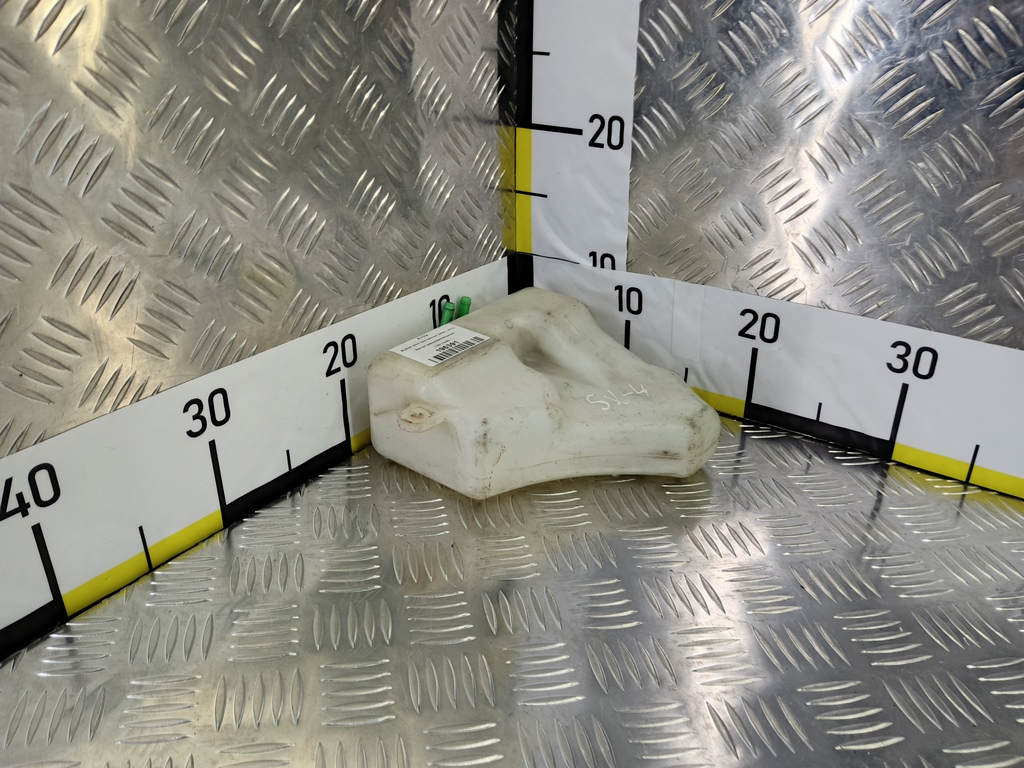 бачок расширительный SUZUKI SX4 1.6 MT (125 л.с.)Swift  III (2004—2011) Хетчбэк 1793179J00, 1780 рублей, Москва