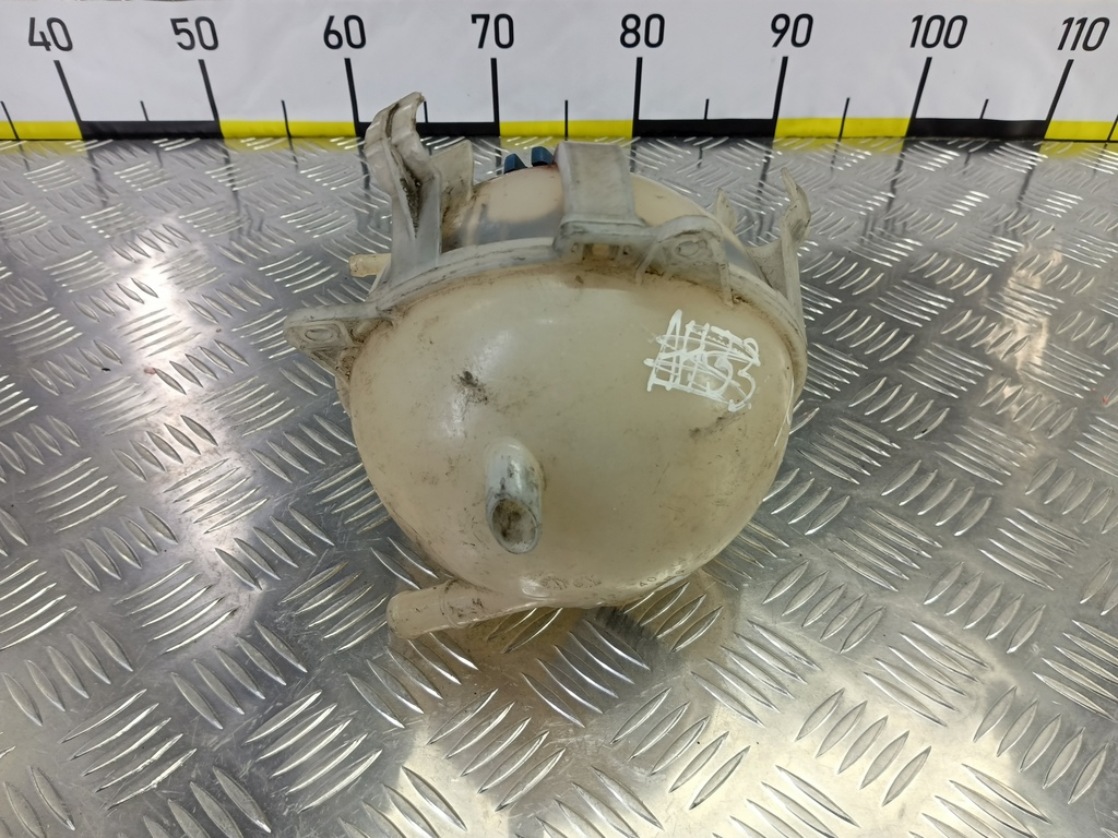 бачок расширительный Volkswagen 1K0121407A, 980 рублей, Москва