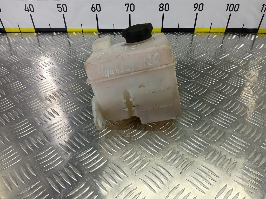 бачок расширительный Hyundai I20 1.3 MT (78 л.с.)i20  I (2008—2012) Хетчбэк 254301J000, 750 рублей, Москва