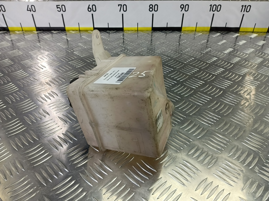 бачок расширительный Hyundai I20 1.3 MT (78 л.с.)i20  I (2008—2012) Хетчбэк 254301J000, 750 рублей, Москва