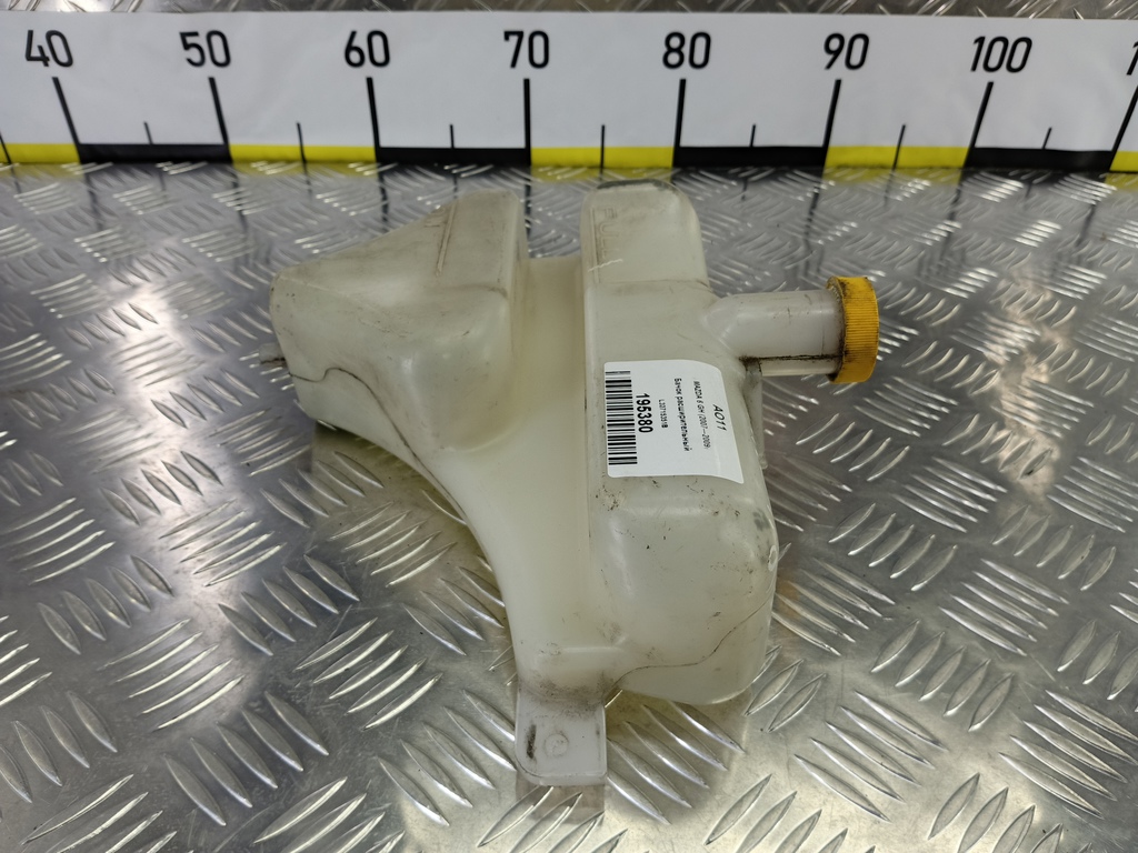 бачок расширительный MAZDA 6  L32715351B, 1550 рублей, Москва