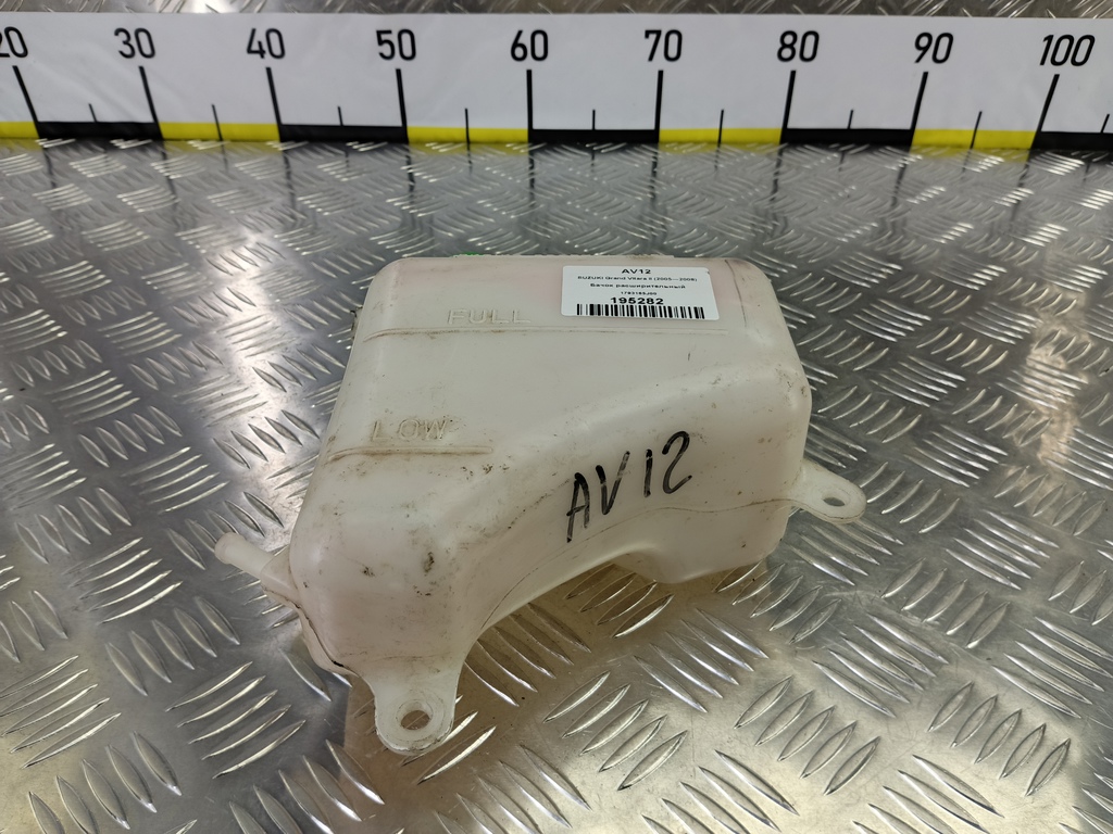 бачок расширительный SUZUKI Grand Vitara 1.6 4WD MT (106 л.с.)Grand Vitara  II (2005—2008) Внедорожник 1793165J00, 750 рублей, Москва