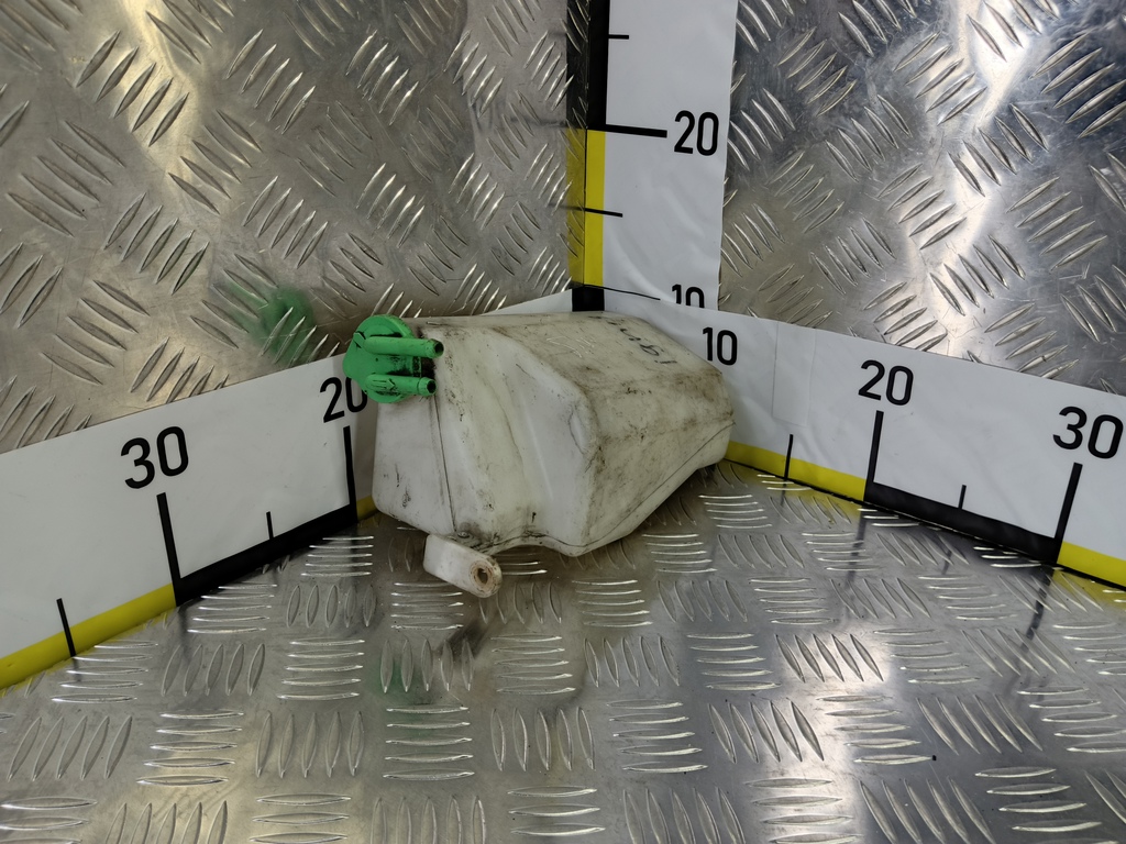 бачок расширительный SUZUKI IGNIS 1.3 MT (93 л.с.)Ignis  II (2003—2008) Хетчбэк 1793186G00, 2360 рублей, Москва