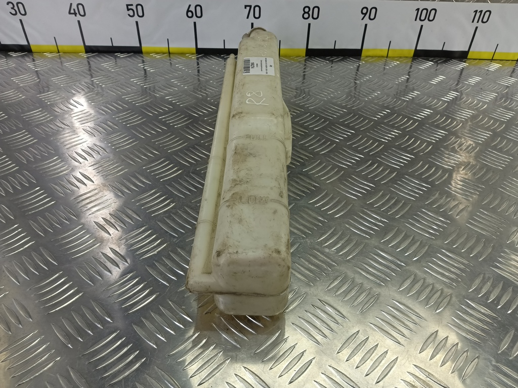 бачок расширительный MITSUBISHI OUTLANDER  MR968146, 630 рублей, Москва