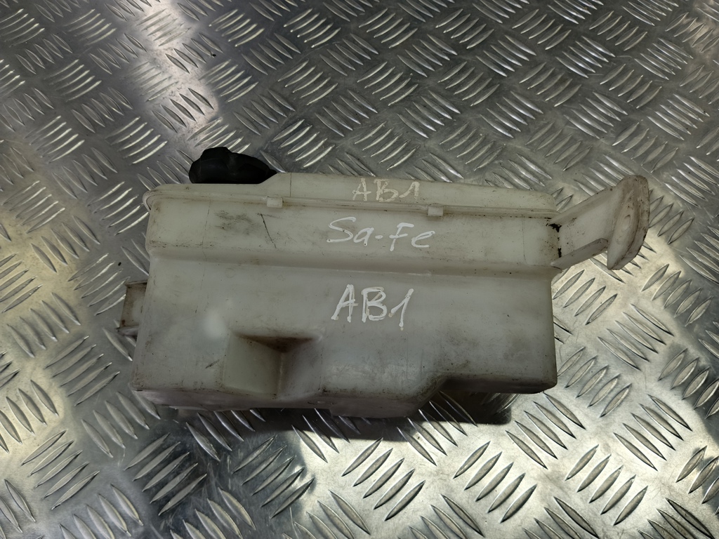 бачок расширительный Hyundai SANTA FE  2543026100, 1210 рублей, Москва