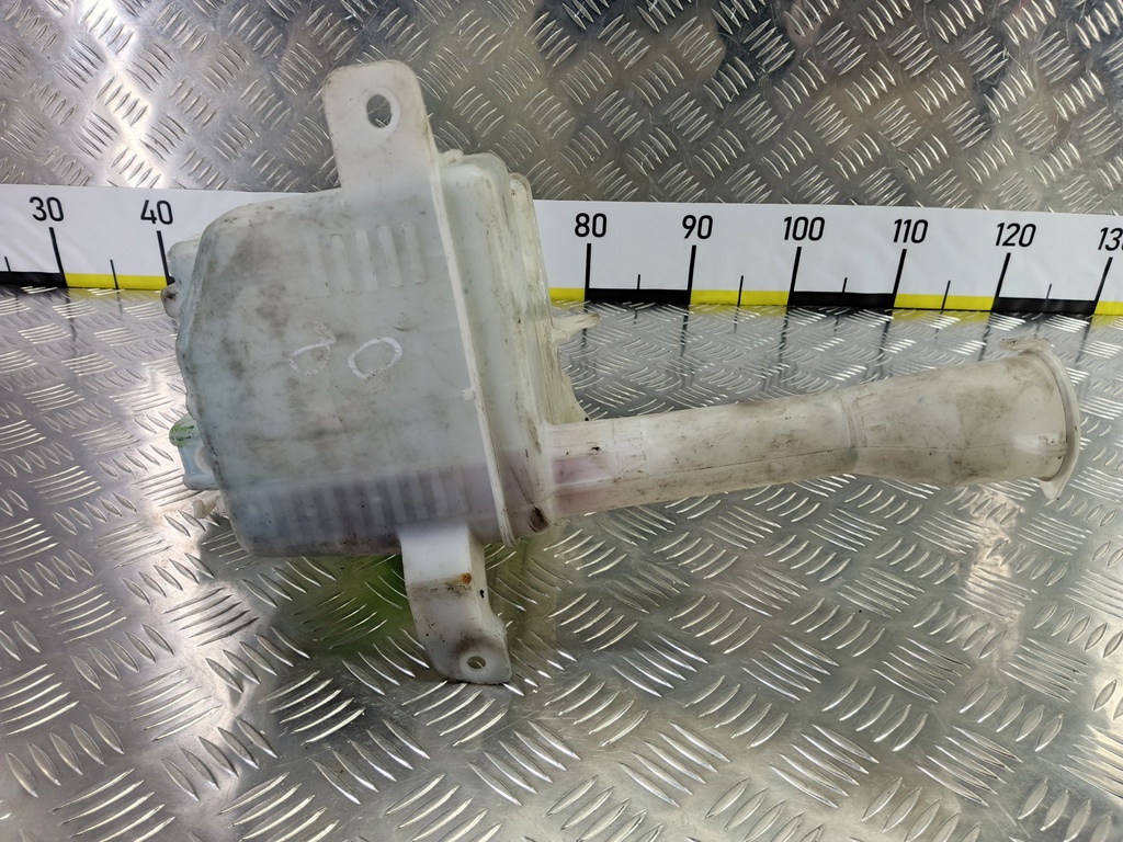 бачок омывателя MITSUBISHI LANCER  MR570437, 2590 рублей, Москва