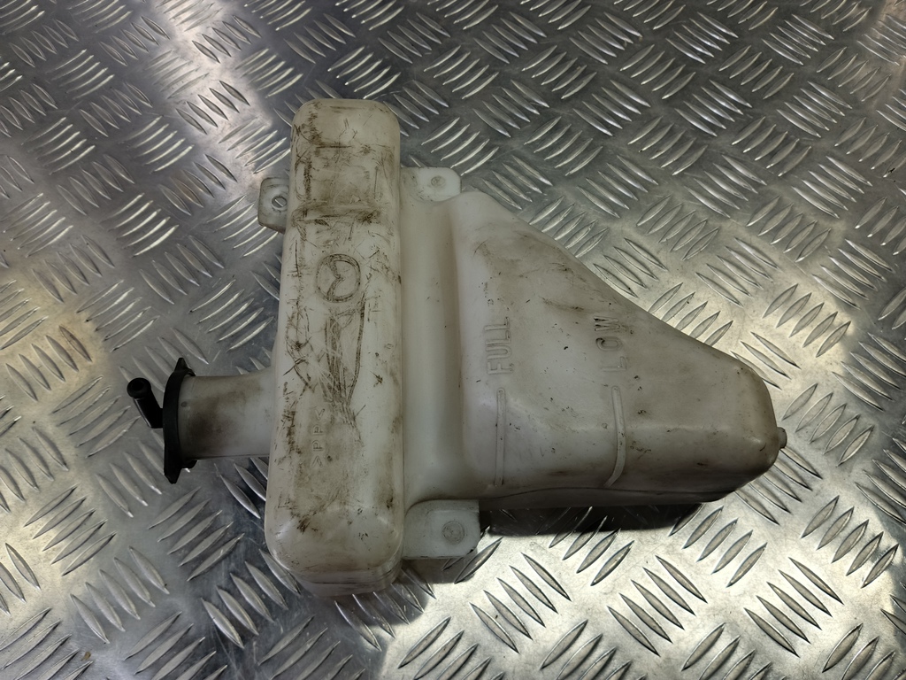 бачок расширительный MAZDA CX-7  L33L15350B, 630 рублей, Москва