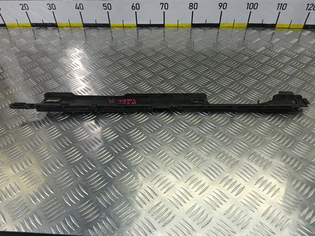 кронштейн жабо Renault Trafic  8200048129, 520 рублей, Москва