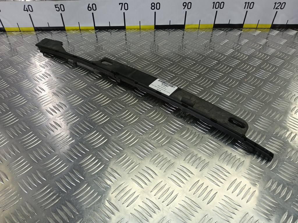 кронштейн жабо Renault Trafic  8200048129, 520 рублей, Москва