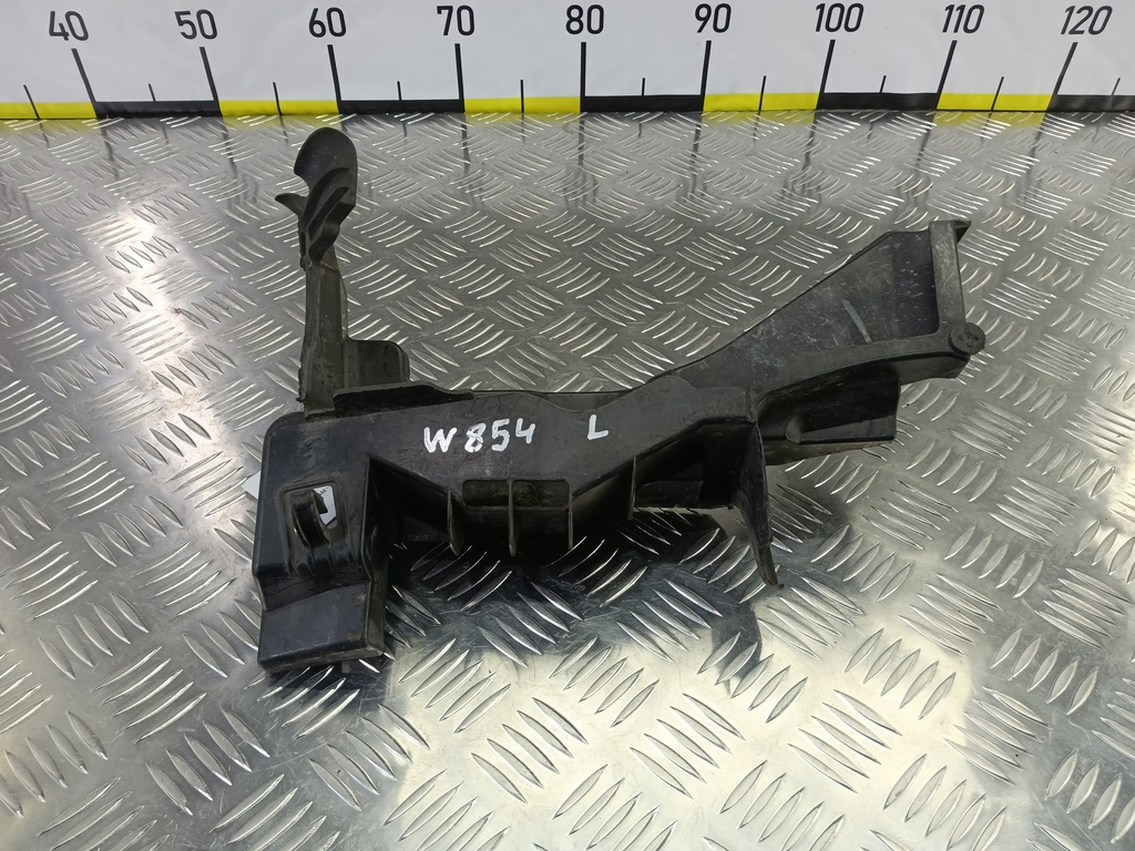 дефлектор радиатора (пыльник) FORD Tourneo Connect  1822370, 1550 рублей, Москва