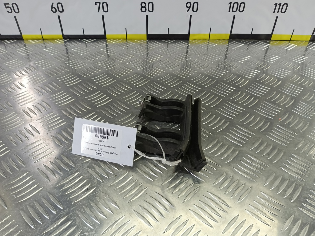 направляющая стекла двери Peugeot Partner  9303T1, 630 рублей, Москва