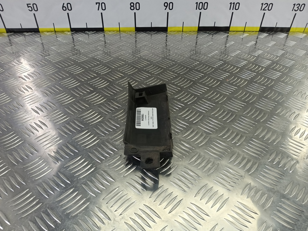 накладка бампера заднего MERCEDES-BENZ Sprinter  A9068802771, 520 рублей, Москва